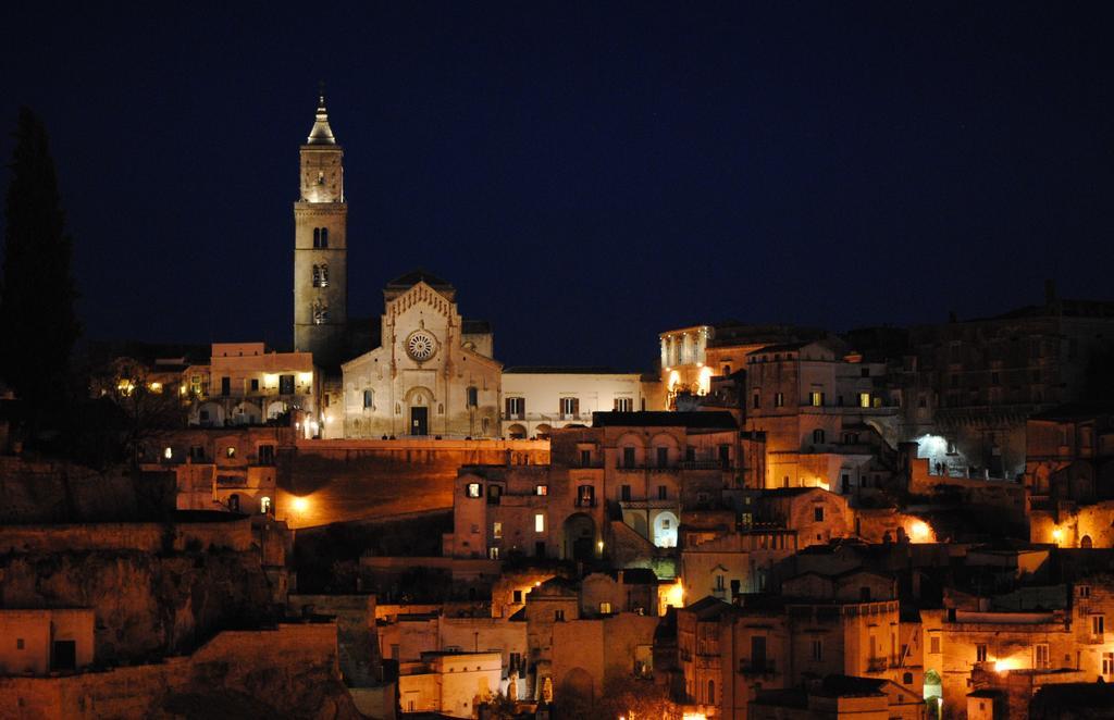 Casa Vacanze La Terra Dei Briganti Matera Luaran gambar